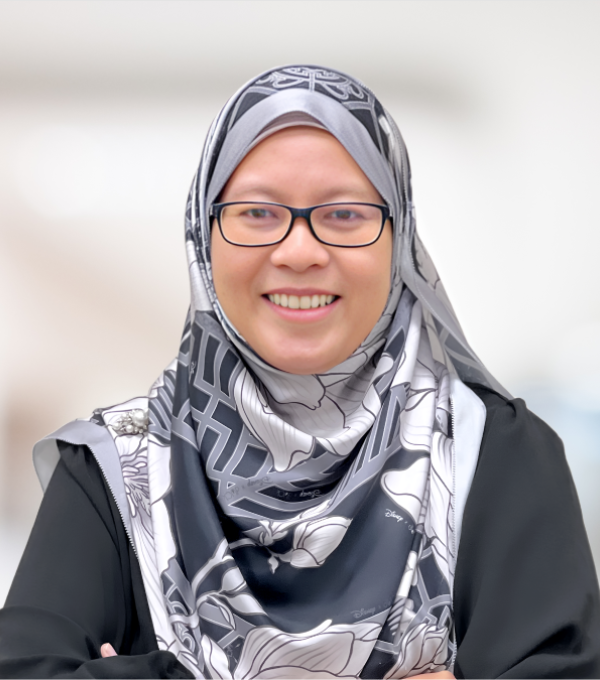 Dr Nur Dina Azman